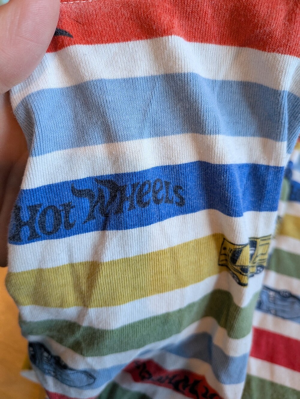 **3 For $12** 3T GapxHotwheels Pajamas - Picture 3 of 6